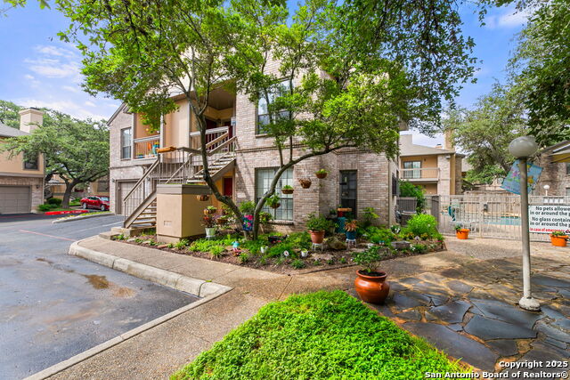 Image 16 of 26 For 11839 Parliament St  1113