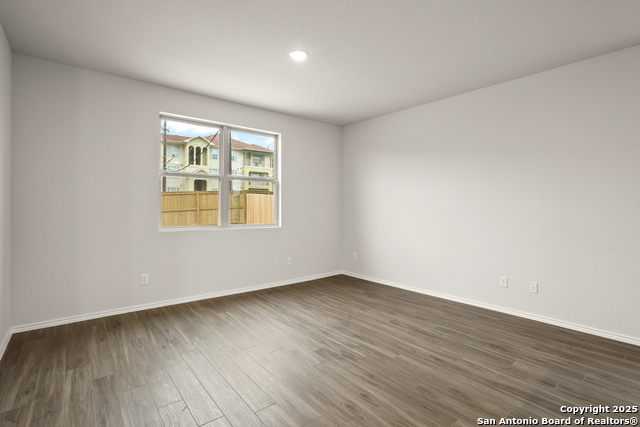 Image 7 of 17 For 9307 Graze Land Drive