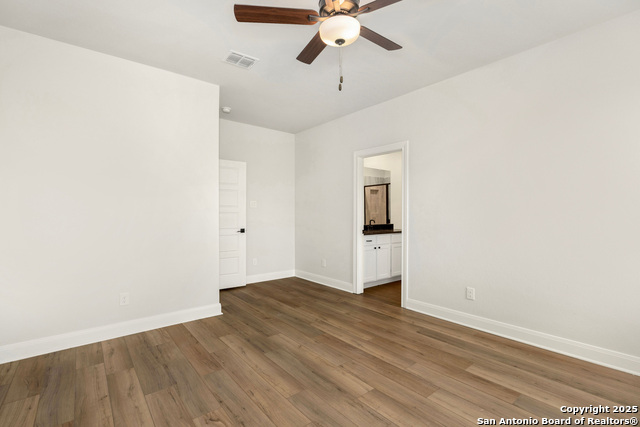 Image 12 of 16 For 9504 Nubuck Branch