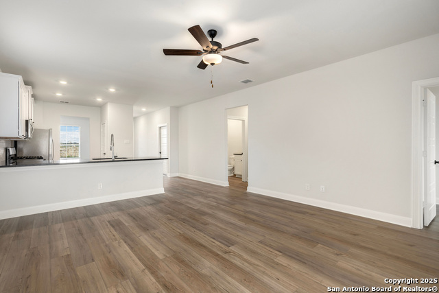 Image 5 of 16 For 9504 Nubuck Branch