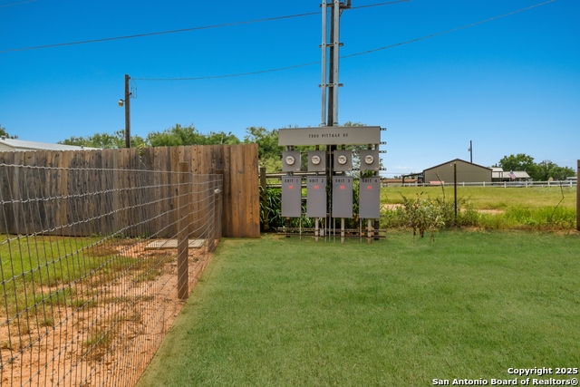 Image 12 of 16 For 7380 Pittman