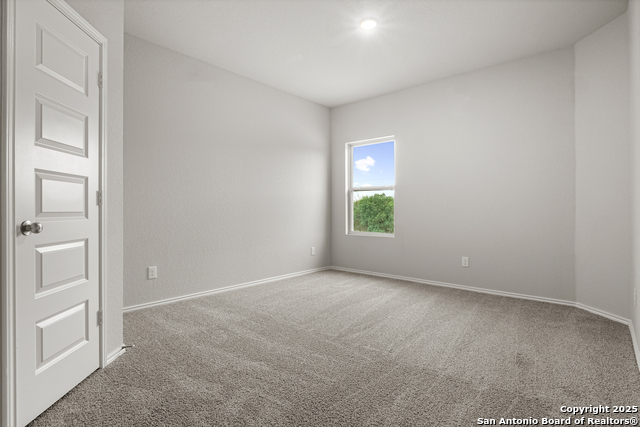 Image 12 of 14 For 3934 Somerset Shade