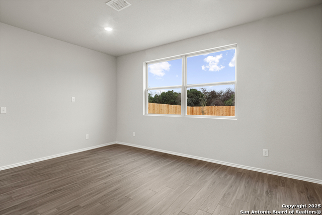 Image 4 of 14 For 3934 Somerset Shade