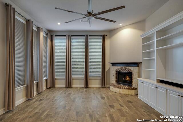 Image 15 of 34 For 28936 Stevenson Gate