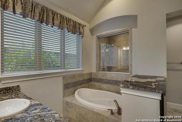 Image 21 of 34 For 28936 Stevenson Gate