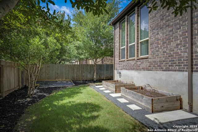 Image 33 of 34 For 28936 Stevenson Gate