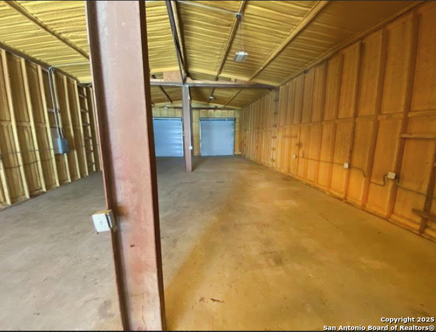 Listing photo id 0 for 30875 Ih-10 W F