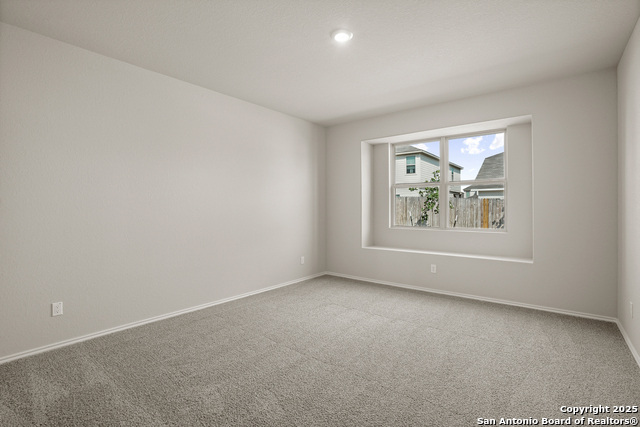 Listing photo id 7 for 9310 Graze Land Drive