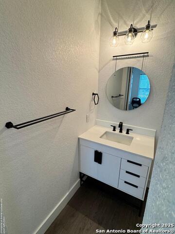 Listing photo id 12 for 1222 Mason St.