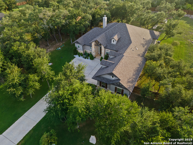 Listing photo id 33 for 430 James Way