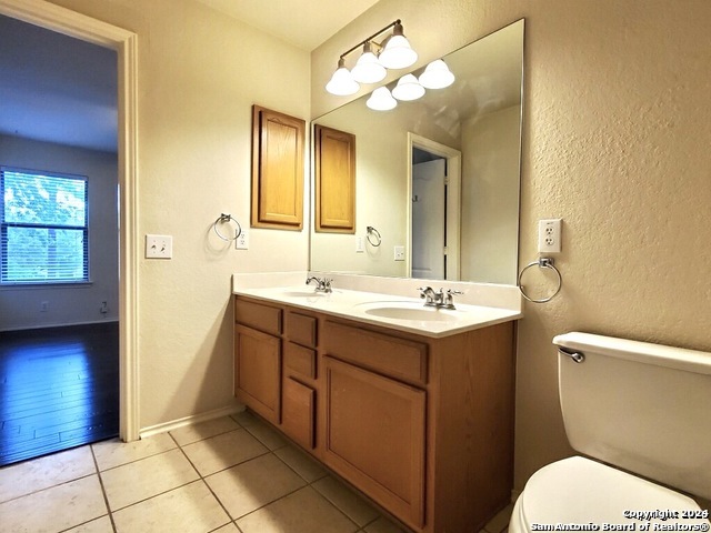 Image 13 of 25 For 6238 Jolie Ct W