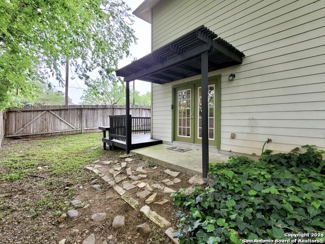 Image 17 of 25 For 6238 Jolie Ct W