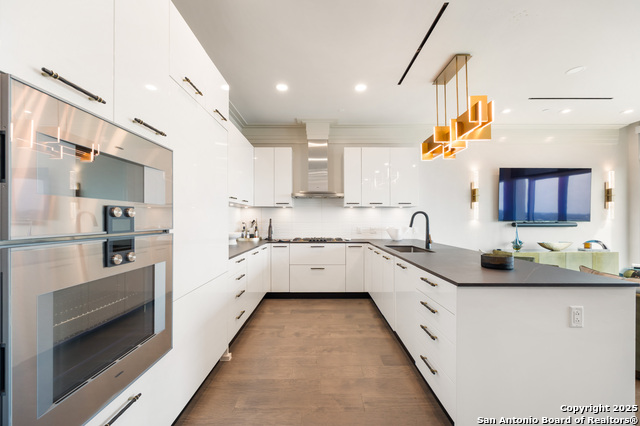 Image 4 of 47 For 123 Lexington Avenue  1305