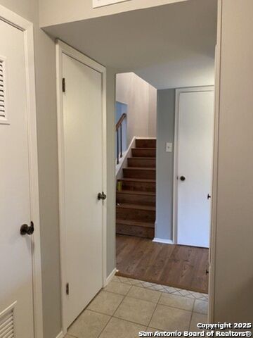 Image 21 of 29 For 5010 Arbor Ridge Dr