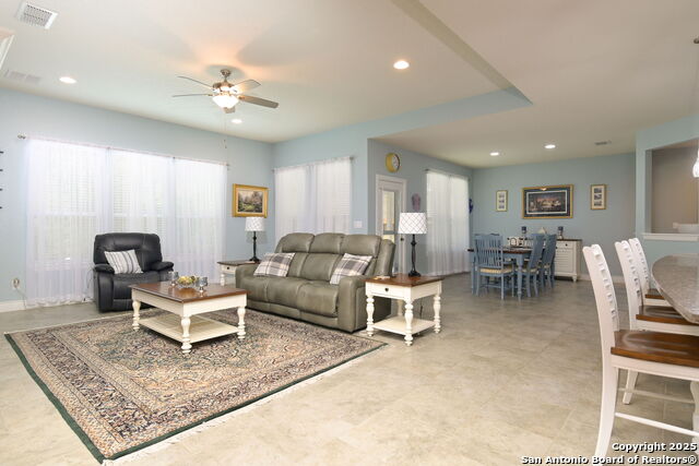 Image 8 of 44 For 12829 Sandy White