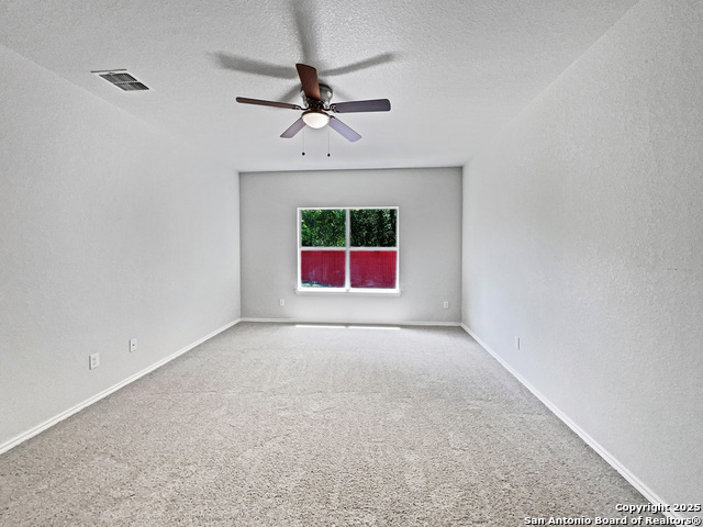 Listing photo id 10 for 8102 Grissom