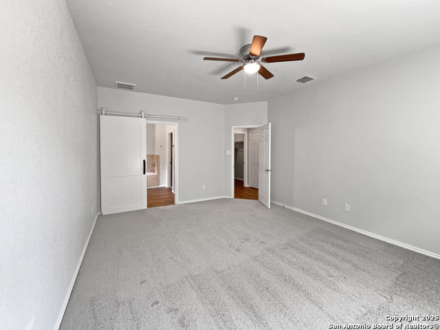 Listing photo id 3 for 8102 Grissom