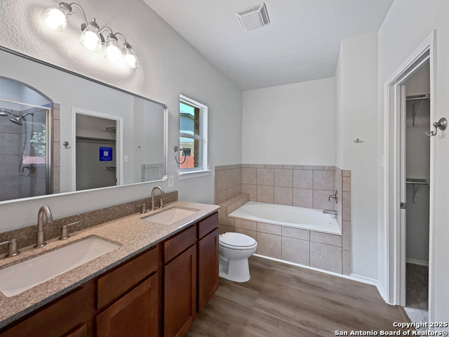 Listing photo id 5 for 8102 Grissom