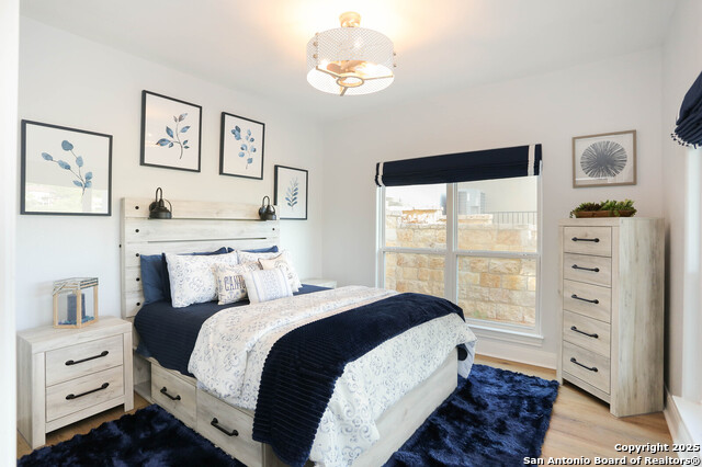 Listing photo id 22 for 2078 Connie Dr