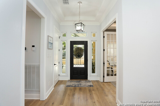Listing photo id 31 for 2078 Connie Dr