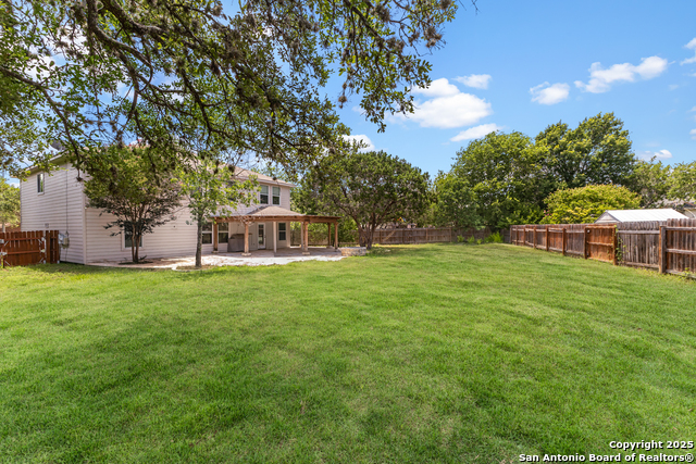 Listing photo id 24 for 8410 Braun Path