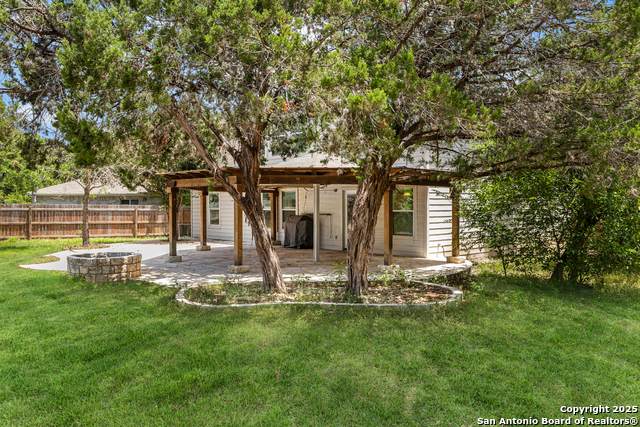 Listing photo id 26 for 8410 Braun Path