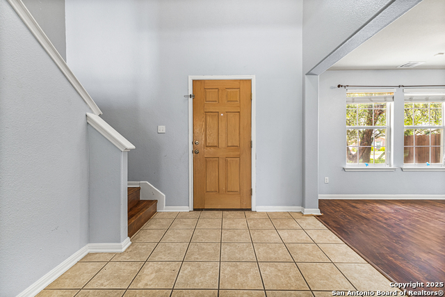 Listing photo id 2 for 8410 Braun Path