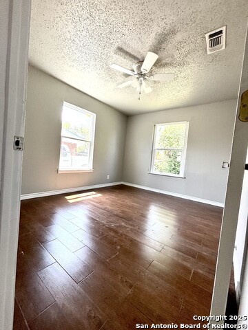 Image 10 of 12 For 4822 Hemphill