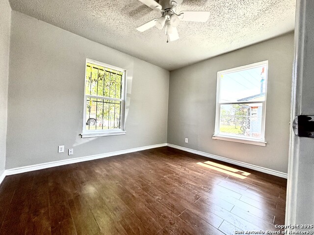 Image 9 of 12 For 4822 Hemphill