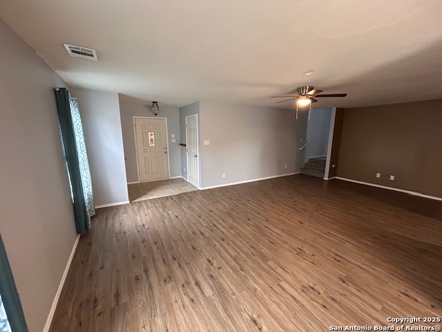 Image 2 of 22 For 25434 Longbranch