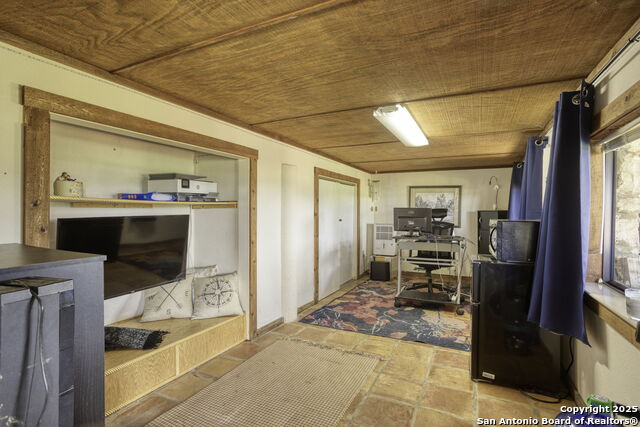 Listing photo id 18 for 314 Sunset
