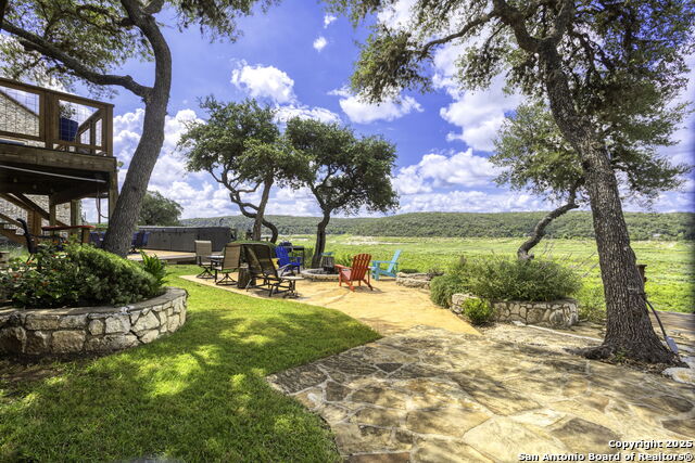 Listing photo id 23 for 314 Sunset
