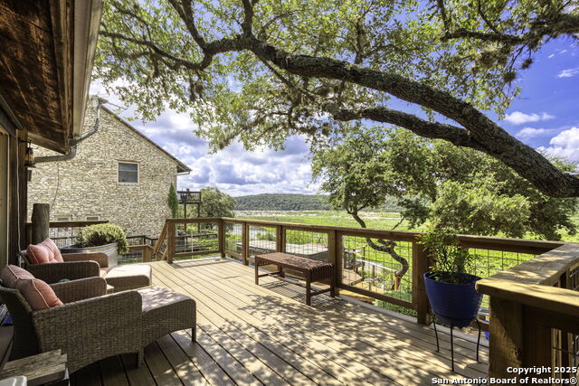Listing photo id 7 for 314 Sunset