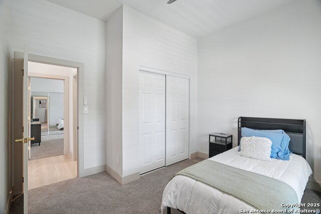 Listing photo id 18 for 427 Cass
