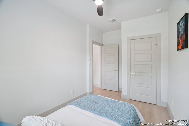 Listing photo id 25 for 427 Cass