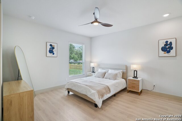Listing photo id 26 for 427 Cass