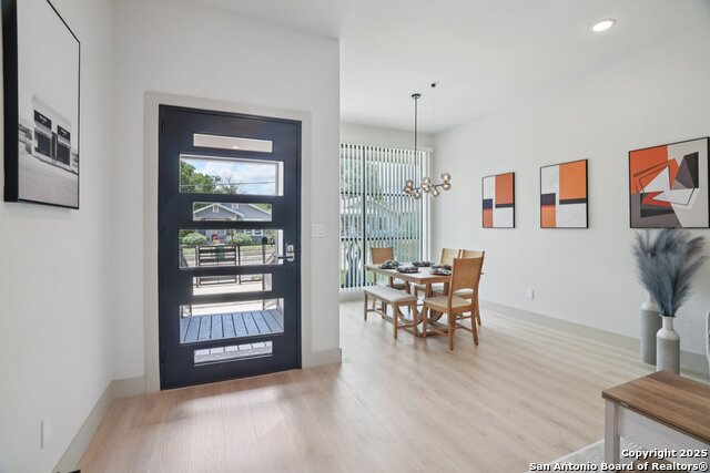 Listing photo id 3 for 427 Cass