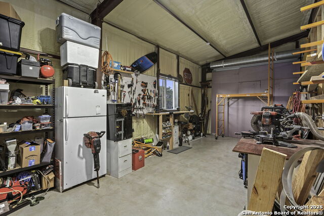 Listing photo id 35 for 314 & 309 Sunset