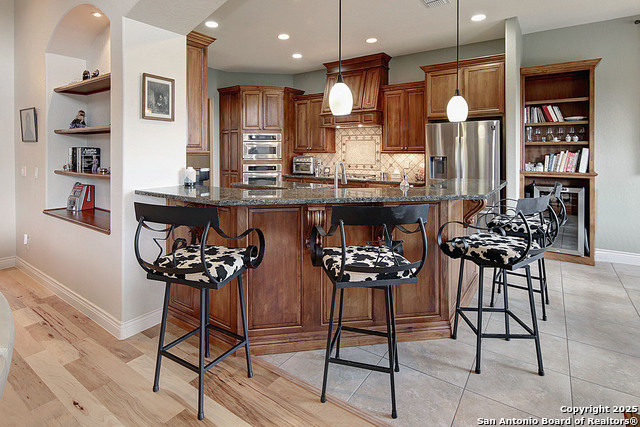 Image 14 of 43 For 3221 Comal Springs