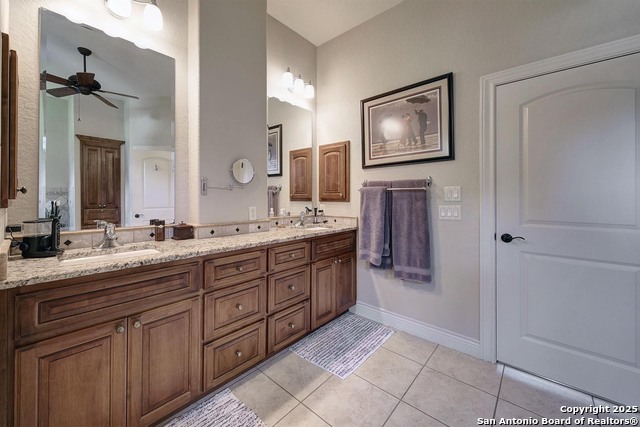 Image 24 of 43 For 3221 Comal Springs
