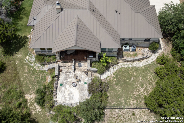 Image 37 of 43 For 3221 Comal Springs