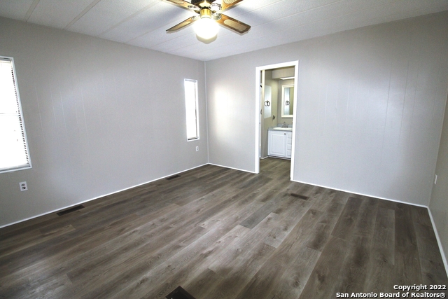 Image 8 of 15 For 11330 Fm 1283
