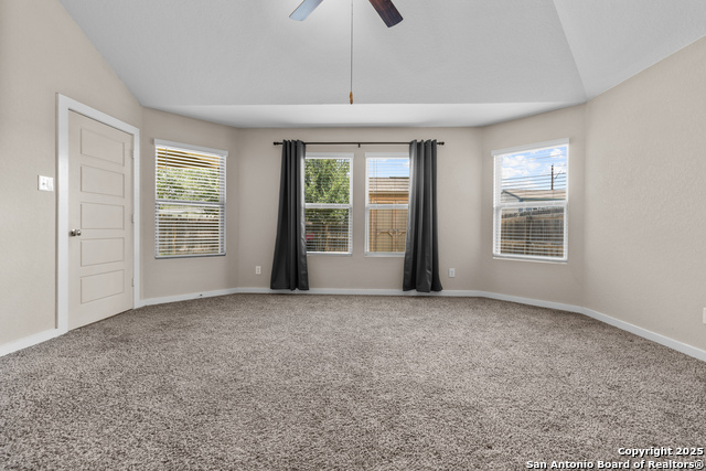 Image 10 of 22 For 5527 Coral Vly