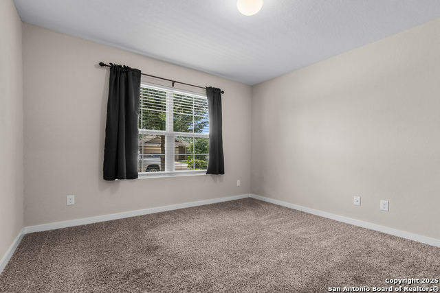 Image 15 of 22 For 5527 Coral Vly