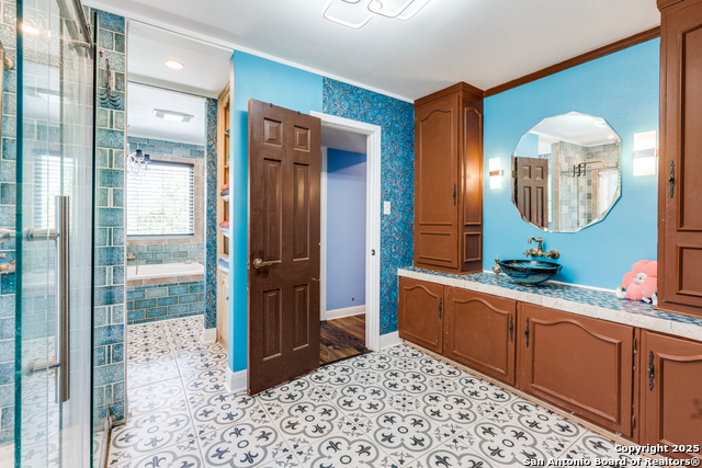 Listing photo id 20 for 201 Chattington