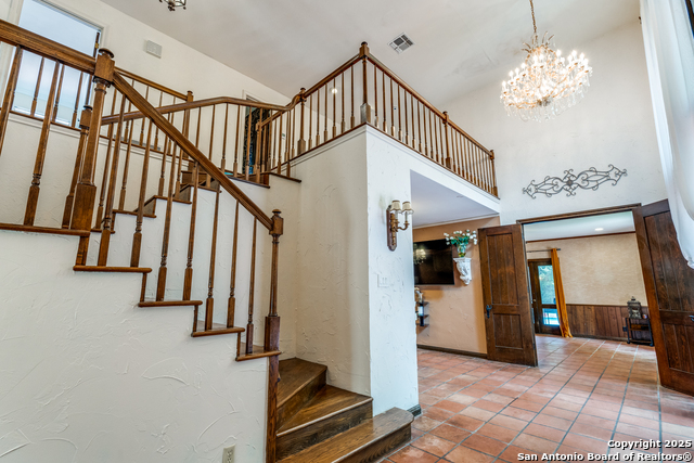 Listing photo id 3 for 201 Chattington