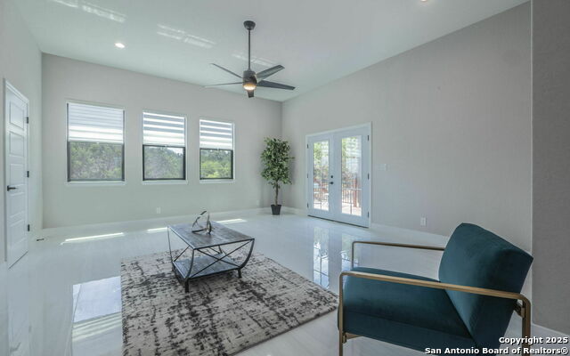 Image 20 of 39 For 643 Mystic Parkway