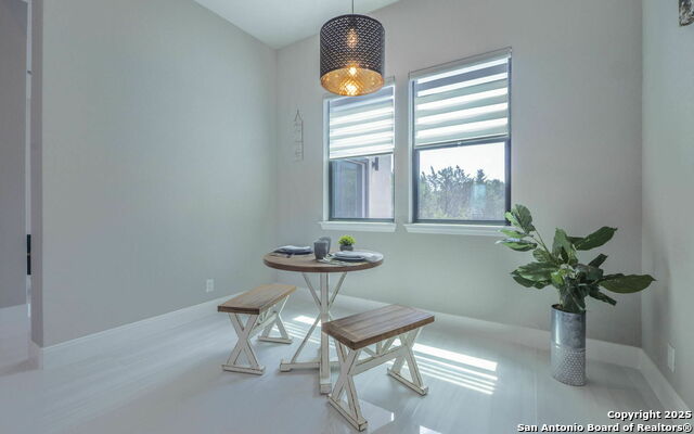 Image 22 of 39 For 643 Mystic Parkway