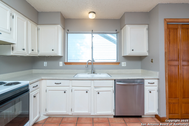 Listing photo id 14 for 6407 Ridge Pass