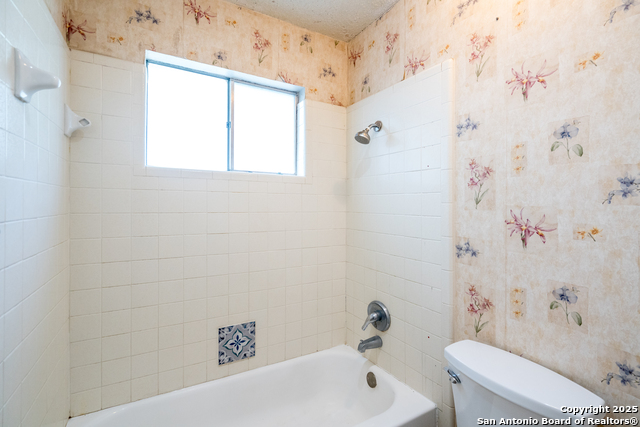 Listing photo id 31 for 6407 Ridge Pass